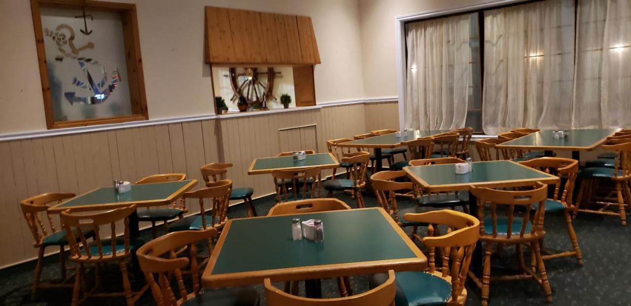 Quality Inn & Suites 1000 Islands Gananoque Eksteriør bilde