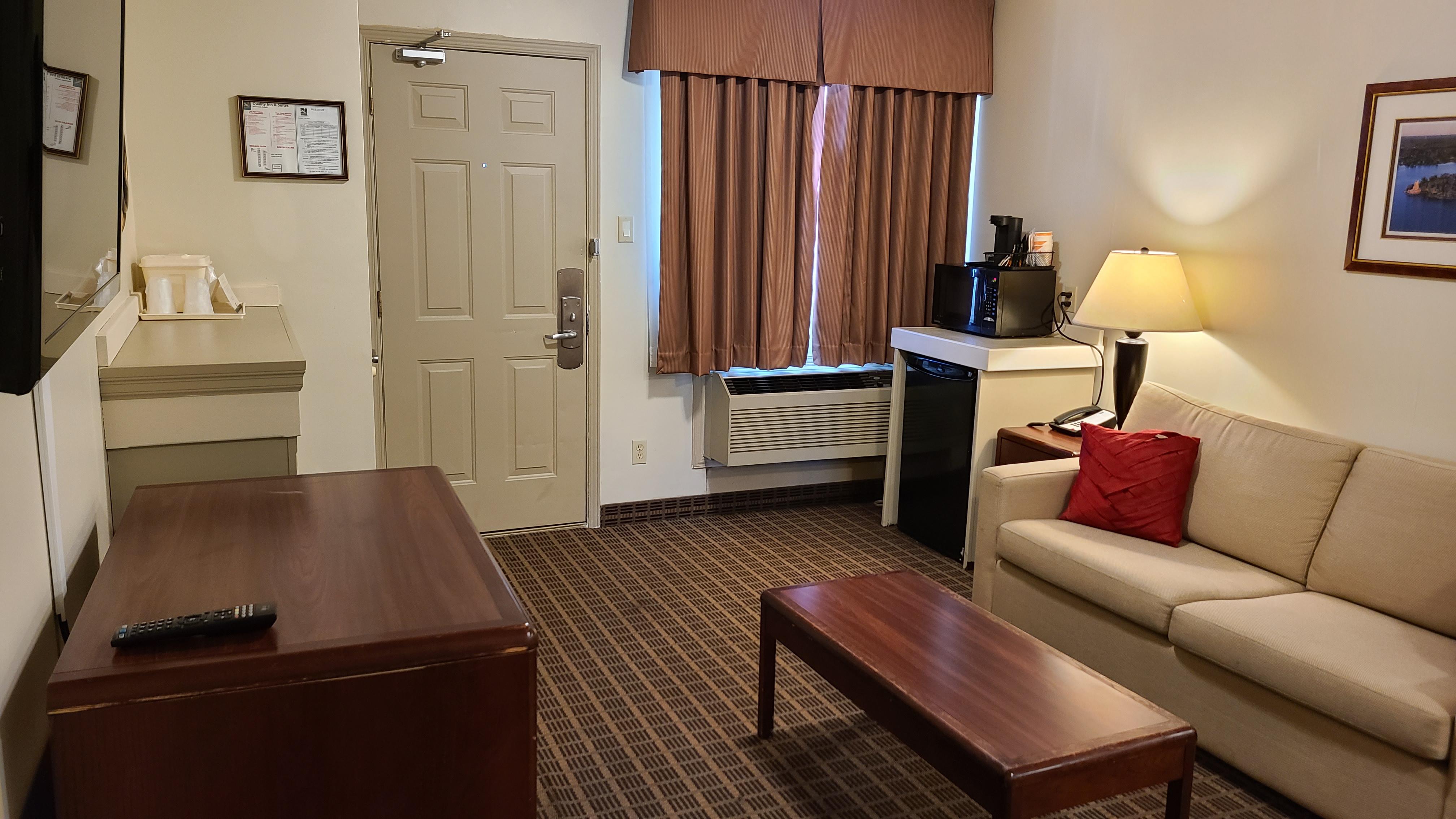 Quality Inn & Suites 1000 Islands Gananoque Eksteriør bilde